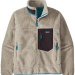 Entdecke die Patagonia Retro-X Weste für warme Abenteuer!