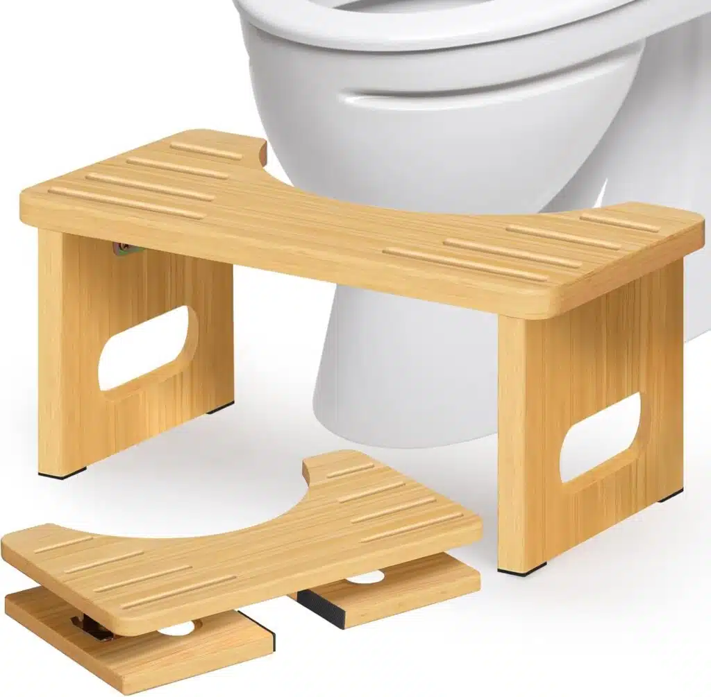 Unser Test: Der RayLove Toilettenhocker im Praxiseinsatz-Willkommen zu unserem neuesten Produkttest! heute nehmen wir den RayLove Toilettenhocker näher unter die Lupe – ein innovativer fußstützenbegleiter,der nicht nur für mehr Komfort beim Besuch der Toilette sorgt,sondern auch für eine verbesserte Gesundheit. Hergestellt aus hochwertigem und nachhaltigem Bambus,kombiniert dieser Hocker ansprechendes Design mit Funktionalität. mit seinem cleveren, zusammenklappbaren Format lässt sich der Toilettenhocker problemlos in jeder Badezimmer-Ecke verstauen und ist dabei leicht zu reinigen. doch das ist noch nicht alles! sein wissenschaftlich ausgeklügeltes Design fördert eine gesunde Sitzhaltung, wodurch wir unangenehme Verstopfungen effektiv lindern können. In den kommenden Abschnitten werden wir unsere persönlichen Erfahrungen mit diesem spannenden produkt teilen und herausfinden,ob es tatsächlich hält,was es verspricht. Lassen Sie uns gemeinsam eintauchen in die Welt des RayLove Toilettenhockers!
Unsere Erfahrungen mit dem RayLove Toilettenhocker aus Bambus
RayLove Toilettenhocker Test
Unsere Erfahrungen mit dem Toilettenhocker aus Bambus
RayLove Toilettenhocker Test
Wir sind begeistert von der langlebigkeit und dem durchdachten Design dieses Hockers. Hergestellt aus hochwertigem Bambus, wirkt er nicht nur robust, sondern auch ästhetisch ansprechend.Die glatte Oberfläche macht die Reinigung zum Kinderspiel – ein einfaches Wischen genügt, um ihn in einwandfreiem Zustand zu halten. Besonders schätzen wir das platzsparende, zusammenklappbare Design, welches perfekt in unser Badezimmer passt und sich leicht verstauen lässt.Das C-förmige Design des Hockers hilft uns, eine optimale 35-Grad-Sitzhaltung einzunehmen, was nicht nur komfortabel ist, sondern auch einige gesundheitliche Vorteile mit sich bringt.
RayLove Toilettenhocker Test
Die Anti-Rutsch-Pads sorgen dafür, dass der Hocker auch auf glatten Oberflächen stabil bleibt, was uns ein sicheres Gefühl gibt. uns ist ebenfalls aufgefallen, dass die Nutzung des Hockers uns geholfen hat, Verstopfungsprobleme zu lindern. Die hohe Funktionalität und die ansprechende Optik machen diesen Hocker zu einem unverzichtbaren Teil in unserem Badezimmer. Wir können diesen Hocker jedem empfehlen, der auf der Suche nach einer praktischen und hygienischen Lösung ist. Jetzt kaufen
Besondere Merkmale und Eigenschaften des Fußbanks
Wir schätzen die Langlebigkeit und Stabilität dieses Hockers, der aus hochwertigem Bamboo gefertigt ist. Dieses Material sorgt nicht nur für eine ansprechende Optik, sondern garantiert auch eine geruchlose Nutzung und eine lange Lebensdauer. Ein weiteres bemerkenswertes Merkmal ist das platzsparende, zusammenklappbare Design. Dieses ermöglicht es uns, den Hocker mühelos um die Toilette zu positionieren und bei bedarf einfach zu verstauen. Die glatte Oberfläche erleichtert die Reinigung; ein einfaches Abwischen genügt, um den Hocker sauber und hygienisch zu halten.
Ein besonderes Highlight ist die C-förmige Nut, die sich perfekt an die Krümmung der Toilette anpasst. Dadurch erreichen wir eine 35-Grad-Sitzhaltung,die nicht nur bequem ist,sondern auch hilft,Verstopfung auf wissenschaftliche weise zu lindern und somit zu einem gesünderen Lebensstil beizutragen. Um unsere Erfahrungen zu teilen, haben wir die folgenden wichtige Merkmale in einer Tabelle zusammengefasst:
Merkmal Beschreibung
Material Hochwertiger Bambus
Design Platzsparend und zusammenklappbar
Reinigung Einfache Wischfläche
Sitzhaltung 35-Grad-sichere Haltung
Erlebt die Vorteile eines durchdachten designs und investiert in eure Gesundheit mit nur einem Klick: Jetzt kaufen!
Detaillierte Einblicke in Design und Funktionalität
Das durchdachte Design überzeugt uns sofort. Hergestellt aus hochwertigem Bambus, ist der Hocker nicht nur langlebig, sondern auch robust und geruchsfrei. Die zusammenklappbare Bauweise ermöglicht es uns, den Hocker mühelos an verschiedenen Platzierungen in unserem Badezimmer zu nutzen, ohne wertvollen Raum zu beanspruchen. Mit einem cleveren C-förmigen Design passt er sich perfekt der Krümmung der Toilette an und bietet so sowohl Komfort als auch Unterstützung.Zusätzliche Anti-Rutsch-Pads sorgen für Stabilität während der Benutzung, was für ein sicheres Gefühl sorgt, selbst auf glatten Oberflächen.
Funktionen wie die 35-Grad-Sitzhaltung unterstützen nicht nur eine gesunde Körperhaltung, sondern helfen auch, Verstopfung effektiv zu lindern. Die glatte Oberfläche des Hockers ermöglicht eine unkomplizierte Reinigung – ein einfaches Wischen genügt, um ihn in einem tadellosen Zustand zu halten. Darüber hinaus bieten wir schnellen und zuverlässigen Kundensupport, sollten während der Nutzung Probleme auftauchen.
Material Bambus
Faltbar Ja
anti-Rutsch-Pads Ja
Ergonomisches Design 35-Grad-sitzhaltung
Jetzt entdecken!
Empfehlungen für die Nutzung und Pflege des Hockers
Um das Beste aus unserem Hocker herauszuholen, empfehlen wir, diesen immer in der Nähe der Toilette zu platzieren, damit er schnell und einfach zugänglich ist. Dank seines faltbaren Designs können wir ihn mühelos verstauen, wenn er nicht in Gebrauch ist, wodurch wir wertvollen Platz im Badezimmer sparen. Die Anti-Rutsch-Pads bieten zusätzlich Sicherheit, damit wir uns während der Nutzung wohl und stabil fühlen. Zudem ist die C-förmige Nut so konzipiert, dass sie sich der Toilette optimal anpasst, was eine gesunde Sitzhaltung von 35 Grad fördert.
Die Pflege gestaltet sich dank der glatten Oberfläche als äußerst komfortabel. Ein einfaches Abwischen oder Ausspülen genügt, um die Hygiene zu gewährleisten.Wir sollten darauf achten, den Hocker regelmäßig zu reinigen, besonders in einem Raum mit hoher Feuchtigkeit. Für eine langfristige Nutzung ist es ratsam, nach der Nutzung sicherzustellen, dass er trocken bleibt. bei Fragen oder Problemen können wir uns jederzeit an den Kundenservice wenden, der uns binnen 24 Stunden unterstützt. Jetzt kaufen!
Customer Reviews Analysis
Customer Reviews analysis
Wir haben uns die Zeit genommen,die Meinungen und Erfahrungen unserer Leser und weiterer Nutzer des RayLove Toilettenhockers zu analysieren. Ein Blick auf die Kundenrezensionen offenbart, dass dieser Hocker sowohl in Bezug auf seine Funktionalität als auch auf sein Design viele positive Resonanzen erhält.
Positive Aspekte
Ergonomisches Design: Viele Nutzer loben die 35-Grad-Neigung des C-förmigen Hockers, die das Sitzen angenehmer und ergonomischer gestaltet.
Platzsparend: Die Möglichkeit,den Hocker zusammenzuklappen,erfreut die Kunden,da er sich leicht verstauen lässt.
Rutschfeste Pads: Die Anti-Rutsch-Pads werden häufig erwähnt und sorgen für einen sicheren Stand, was die Benutzer als sehr positiv empfinden.
Kritische Stimmen
Materialbeschaffenheit: Einige Nutzer äußerten sich zur Haltbarkeit des Bambus und wünschten sich eine robustere Verarbeitung.
Größe: Ein paar Bewertungen wiesen darauf hin, dass der Hocker für größere Personen etwas unsicher wirken könnte.
Zusammenfassung der Kundenbewertungen
Bewertung Wertung
Ergonomisches Design ⭐⭐⭐⭐⭐
Rutschfeste Pads ⭐⭐⭐⭐⭐
Platzsparend ⭐⭐⭐⭐⭐
Materialbeschaffenheit ⭐⭐⭐
größe für größere Personen ⭐⭐⭐
Insgesamt zeigen die Kundenbewertungen, dass der RayLove Toilettenhocker als nützliches Gadget in vielen Haushalten geschätzt wird. Er erfüllt seine Funktion grundsätzlich gut und hebt sich durch sein durchdachtes Design hervor. Dennoch sollten potenzielle Käufer die Bedenken hinsichtlich der Materialqualität und der Größe im Hinterkopf behalten. Wir sind gespannt auf eure eigenen Erfahrungen!
Unlock Your Potential
Abschließend lässt sich sagen, dass der RayLove Toilettenhocker eine gelungene Kombination aus funktionalem Design und gesundheitlichen Vorteilen bietet. Seine praktische Faltbarkeit und die Verwendung von hochwertigem Bambus machen ihn nicht nur zu einem hervorragenden Begleiter für den Alltag, sondern auch zu einem ästhetischen Element in jedem Badezimmer. Wir haben seine Leistung im Praxiseinsatz getestet und sind beeindruckt von der einfachen Handhabung und der Effektivität, mit der er die Sitzhaltung optimiert.
Wenn auch Sie von den Vorzügen des RayLove Toilettenhockers profitieren möchten, dann zögern Sie nicht! Schauen Sie sich das Produkt genauer an und investieren Sie in ein Stück Wohlbefinden für ihr Badezimmer.hier geht’s direkt zum Angebot: RayLove Toilettenhocker entdecken.-