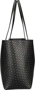 Eleganz Trifft Alltag: Der Boss Liriel Shopper In Schwarz-In Der Heutigen Welt, In Der Stil Und Funktionalität Hand In Hand Gehen, Ist Der Boss Liriel Shopper In Schwarz Die Perfekte Lösung Für Modebewusste Frauen, Die Eleganz Und Alltagstauglichkeit Miteinander Verbinden Möchten. Dieses Exquisite Accessoire Ist Nicht Nur Ein Hingucker, Sondern Auch Ein Praktischer Begleiter, Der Sie Durch Den Tag Trägt – Von Der Arbeit Bis Zum Abendessen. Lassen Sie Uns Einen Blick Auf Die Wunderbaren Eigenschaften Dieses Shopper Werfen, Der Ihr Leben Bereichern Wird.

Stilvoll Durch Den Alltag: Der Boss Liriel Shopper In Schwarz

Der Boss Liriel Shopper In Schwarz Ist Mehr Als Nur Eine Tasche – Er Ist Ein Statement. Mit Seinem Zeitlosen Design Und Der Hochwertigen Verarbeitung Zieht Er Alle Blicke Auf Sich. Die Klaren Linien Und Das Schlichte, Elegante Erscheinungsbild Machen Ihn Zur Idealen Wahl Für Jeden Anlass. Egal, Ob Sie Im Büro Sind Oder Ein Treffen Mit Freunden Haben, Der Shopper Fügt Sich Nahtlos In Ihr Outfit Ein Und Verleiht Ihnen Einen Hauch Von Raffinesse.

Ein Weiterer Großer Vorteil Des Liriel Shoppers Ist Seine Funktionalität. Mit Großzügigem Stauraum Bietet Er Ausreichend Platz Für All Ihre Täglichen Essentials – Vom Laptop Über Bücher Bis Hin Zu Kosmetikartikeln. Die Praktische Innenaufteilung Sorgt Dafür, Dass Alles Seinen Platz Hat Und Leicht Zugänglich Ist. So Wird Der Alltag Nicht Nur Stilvoll, Sondern Auch Stressfrei.

Und Die Farbe Schwarz? Sie Ist Der Inbegriff Von Eleganz Und Vielseitigkeit. Schwarz Lässt Sich Mühelos Mit Jeder Farbpalette Und Jedem Stil Kombinieren. Ob Lässig Oder Chic, Der Boss Liriel Shopper Ergänzt Jeden Look Perfekt. So Haben Sie Die Freiheit, Ihrer Kreativität Ausdruck Zu Verleihen Und Dabei Stets Classy Zu Bleiben.

Elegante Begleiterin: So Strahlt Der Liriel Shopper!

Die Eleganz Des Boss Liriel Shoppers Zeigt Sich Nicht Nur In Seinem Design, Sondern Auch In Den Feinen Details. Die Sorgfältige Auswahl Der Materialien Und Die Edlen Akzente Machen Diese Tasche Zu Einem Echten Kunstwerk. Der Shopper Besticht Durch Seine Sanfte Haptik Und Die Glänzenden Metalldetails, Die Den Look Abrunden Und Ihm Einen Luxuriösen Touch Verleihen. Jedes Mal, Wenn Sie Ihn In Der Hand Halten, Fühlen Sie Sich Wie Die Königin Der Straße.

Ein Weiterer Aspekt, Der Den Liriel Shopper So Besonders Macht, Ist Seine Vielseitigkeit. Er Kann Sowohl Im Alltag Als Auch Zu Besonderen Anlässen Getragen Werden. Ob Bei Einem Geschäftlichen Meeting Oder Einem Romantischen Abendessen – Die Anziehungskraft Des Shoppers Bleibt Bestehen. Sie Werden Überrascht Sein, Wie Oft Sie Die Frage Hören: „Woher Hast Du Diese Tolle Tasche?“

Und Nicht Zu Vergessen: Der Liriel Shopper Ist Nicht Nur Schön, Sondern Auch Umweltbewusst. Boss Setzt Auf Nachhaltige Materialien Und Verantwortungsvolle Produktionsprozesse. Das Bedeutet, Dass Sie Nicht Nur Gut Aussehen, Sondern Sich Auch Gut Fühlen Können, Wenn Sie Diese Tasche Tragen. Eleganz Und Verantwortung Gehen Hier Hand In Hand!

Der Boss Liriel Shopper In Schwarz Ist Der Perfekte Begleiter Für All Jene, Die Stil Und Funktionalität Schätzen. Mit Seinem Eleganten Design Und Der Praktischen Handhabung Wird Er Schnell Zu Einem Unverzichtbaren Teil Ihres Alltags. Seine Vielseitigkeit Und Die Umweltbewusste Herstellung Machen Ihn Zusätzlich Zu Einem Tollen Fashion-Statement. Investieren Sie In Den Liriel Shopper Und Genießen Sie Die Komplimente, Die Ihnen Überall Begegnen Werden – Denn Eleganz Trifft Alltag In Perfekter Harmonie!