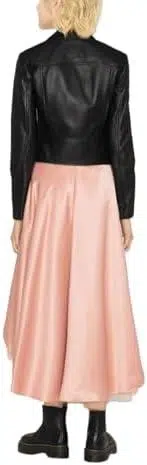 Unsere Erfahrungen⁤ Mit Der Pinko Quastennagel Jacke: Eleganz⁢ Trifft Sensibilität