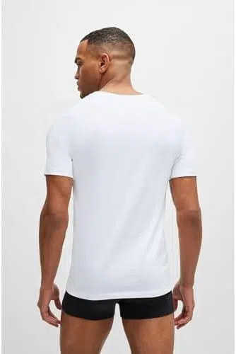 Boss Herren T-Shirt Im 3Er-Pack Auf Weißem Hintergrund