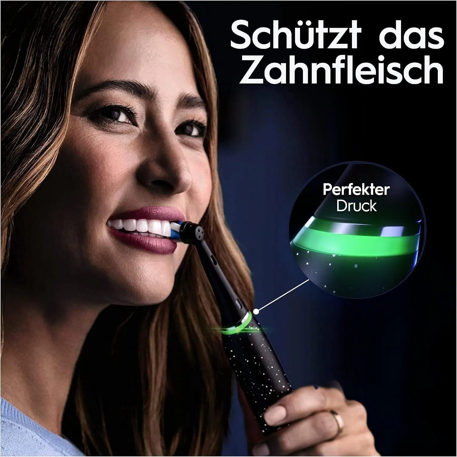 Oral-B Io Series 10 Plus Edition In Cosmic Black Aufgestellt Auf Badezimmerregal