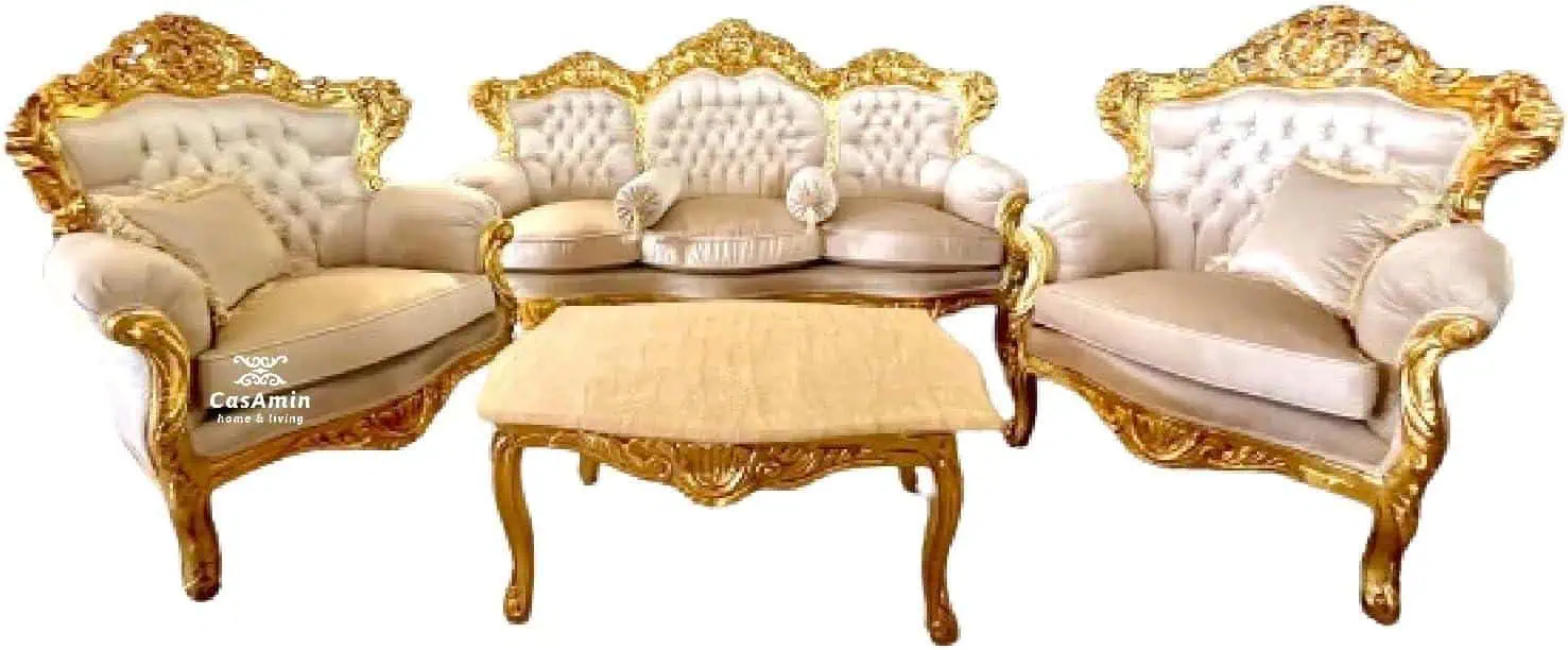 Erlebe Eleganz Neu: Das Beige Rococo Sofa Set Im Fokus-Willkommen Auf Unserem Blog, Wo Wir Die Neuesten ‌Trends In Der Innenausstattung Erkunden Und‌ Unsere Ehrliche Meinung Zu Verschiedenen Produkten Teilen. Heute⁣ Freuen Wir Uns, Ihnen Ein Ganz Besonderes Stück Vorzustellen: Die Beige ⁤Sofa Set⁢ Im Französischen Louis-Stil. Diese Retro Barock Rococo Couchgarnitur,​ Umhüllt Von Luxuriösem Beigem Velvet ⁢Und Verziert Mit Goldenen Akzenten, Ist⁢ Nicht Nur Ein Echter Blickfang, Sondern Auch Ein‌ Komfortwunder, Das Sich Sowohl In Einem Eleganten Wohnraum Als Auch In Einer Stilvollen ⁣Hotellobby⁣ Wunderbar ⁤Einfügt.

Wir Haben​ Die Gelegenheit⁢ Gehabt, Dieses Exquisite Sofa Set Aus Nächster Nähe Zu Erleben Und Sind Begeistert Von Der Liebevollen Handwerkskunst Und Der Hochwertigen Verarbeitung, Die In ​Jedes​ Einzelteil Geflossen Sind. Mit Einem 3-Sitzer, Zwei Einzeln Stehenden Stühlen Und Einem Eleganten Marmortisch Verspricht Diese Garnitur Nicht Nur Funktionalität,​ Sondern Auch Eine Atmosphäre, Die Geschichte Und Stil Vereint.⁣

In Unserem Heutigen Beitrag‍ Möchten Wir Ihnen Unsere‍ Eindrücke Und Erfahrungen Mit Diesem Einzigartigen Möbelstück Näherbringen. Lassen Sie Uns⁢ Gemeinsam In⁢ Die Welt Des Französischen Barockstils Eintauchen Und Entdecken, Was Dieses Sofa Set So Besonders Macht – Für Ihr Zuhause Oder Ihre Geschäftsbereiche!

Überblick Über Unser Neues ‍Sofa-Set Im Französischen Louis-Stil

Wir Freuen Uns, Ihnen Unsere Neueste ⁤Sofagarnitur Im Eleganten Barockstil Vorzustellen,⁢ Die Jedem Raum Einen Hauch Von⁣ Luxus Verleiht.die Kombination ⁤Aus Beigem Veloursstoff Und Feinem Goldfinish Bringt Nicht​ Nur Ästhetik, Sondern Auch Stabilität Und Komfort.handgefertigt Aus Massivem ‌Buchenholz, Zeichnet‍ Sich Jedes ‌Teil Durch Seine Eigene, Sorgfältige Gestaltung Aus. Die Stilvollen Linien Und ​Details⁤ Dieser Möbel Passen Sowohl Hervorragend In Klassisch Gestaltete Wohnräume Als Auch In Charmante Hotellobbys. Mit Einer 3Er-Sitzbank, Zwei Armlehnsesseln Sowie ​Einem Schicken ‌Kaffeetisch Bietet Das Set Alles, Was Man Für Einen Gemütlichen ⁣Und ​Gleichzeitig Eleganten Empfang Benötigt.

Die Maße Der Einzelnen Teile Sind ⁤Genauestens‍ Durchdacht, Um Sowohl Funktionalität Als Auch Stil Zu Gewährleisten. Hier Sind⁣ Die Wichtigsten Abmessungen Im ‍Überblick:

Typ	Höhe ‌(Cm)	Breite (Cm)	Tiefe (Cm)
3-Sitzer	130	210	82
Sessel	120	90	70
Kaffeetisch	48	80	80

Wir Schätzen Die Handwerkskunst, Die In Jedes Einzelne Stück Fließt, ‌Wodurch Es Zu Einem Unikat Wird, Während Der Retrobarockstil⁤ Es‍ Ermöglicht, Nostalgische Eleganz Zu Genießen. Entdecken Sie,Wie Diese Sofagarnitur Ihr Zuhause Oder Ihre Einrichtung Aufwerten Kann. Für Mehr Informationen Und Um Das Set Zu Erwerben, Klicken Sie Auf Den Folgenden Link: Jetzt Kaufen!

Besondere Merkmale Unseres Barock-Rococo-Sofas Im ‌Detail

In Unserer Eleganten Sofagarnitur Vereinen Sich Klassik Und Luxus Auf‍ Eindrucksvolle Weise. Gefertigt Aus Hochwertigem,‍ Massivem Buchenholz, Bietet Dieser Möbelklassiker Nicht Nur Stabilität, Sondern Auch Eine Zeitlose Ästhetik, Die⁢ Jeden Raum‌ Aufwertet. Die Beige Veloursbezug Verleiht Dem Sofa Einen Hauch ‍Von Eleganz, Während Die Vergoldeten Akzente Einen Luxuriösen Glanz Hinzufügen.handgearbeitet​ Mit Größter Liebe Zum Detail, Spiegelt Jedes Stück Den Charme Vergangener Zeiten Wider Und ‌Sorgt Für Ein Einzigartiges Wohnambiente. Zudem Haben Wir Darauf Geachtet, Dass Die Sofagarnitur Sowohl Für Wohnräume Als Auch ⁣Für Hotellobbys Hervorragend⁤ Geeignet Ist.

Die Durchdachten Maße Unserer Sofagarnitur Gewährleisten Nicht Nur‍ Komfort,⁢ Sondern Auch Flexibilität In Der Raumgestaltung. ⁣Die Drei-Sitzer-Bank Misst 130H X 210W ‌X 82D Cm, Während Die Sessel Und Der⁤ Café-Tisch Ebenfalls Optimal Aufeinander⁢ Abgestimmt Sind, Um Ein Harmonisches Gesamtbild Zu Schaffen. Die Kombination Aus Handgefertigter Möbelkunst Und Dem‌ Robusten Material Garantiert, Dass Jedes Möbelstück Nicht Nur Optisch, Sondern Auch Funktional Überzeugt. Unsere Sofagarnitur Ist Nicht Nur Ein Möbelstück, Sondern Ein‍ Kunstwerk, Das Geschichten Erzählt Und Erinnerungen Schafft.

Jetzt⁢ Entdecken Und Stilvolles Wohnen Genießen!

Unsere Erfahrungen Mit Der Verarbeitung Und Dem Komfort‌ Des Sofas

Die Verarbeitung Der Sofagarnitur Beeindruckt⁣ Uns Durch Ihre Handgefertigte Handwerkskunst.jedes Stück Wird ⁢Mit Einem Hohen Maß An Sorgfalt Und Detailverliebtheit Gefertigt,Was Sich Deutlich In Der Qualität Des Materials Widerspiegelt. Der Solide Buchenholzrahmen Sorgt Für Stabilität​ Und Langlebigkeit. Zudem Ist Das‍ Sofa Bequem ​Gepolstert Mit Einem Hochwertigen, Beigen Veloursstoff, Der Nicht Nur Stilvoll Aussieht, Sondern Auch Ein Angenehmes Sitzgefühl Bietet. Das Elegante ⁢ Goldene Finish Verleiht Dem Set Einen Hauch Von Luxus Und Macht⁤ Es Zu ‍Einem Echten Blickfang In Jedem Raum.

Was Den Komfort Betrifft,Können Wir​ Sagen,Dass Das ⁢Sofa Sowohl Für ‌Entspannte Abende Als Auch Für​ Gesellige Runden Hervorragend Geeignet Ist. Die Maße Der Sitzmöbel Bieten Ausreichend Platz, Sodass Wir Uns Auch Längere Zeit Gemütlich ​Niederlassen ⁤Können.‌ Die Armlehnen ​Und Die Rückenlehne Sind Ideal Platziert Und Unterstützen Eine ‍Ergonomische Haltung.darüber​ Hinaus Finden Wir Die Aufwendig Gestalteten Details Am Möbelstück ​Sehr Ansprechend, Da Sie Dem Klassisch Barocken Stil Treu Bleiben.

Kategorie	Bewertung
Verarbeitung	⭐️⭐️⭐️⭐️⭐️
Komfort	⭐️⭐️⭐️⭐️

Jetzt ‍Kaufen!

Empfehlungen Für Den Idealen Einsatz In Unserem Wohn-⁤ Und Hotelambiente

Bei Der Gestaltung Unserer Wohnräume ‌Oder Hotelambiente Sind Akzente Entscheidend, Und Genau ‌Hier Kommt Dieses Stilvolle​ Sofa Set Ins Spiel. Das Klassische Design Im Französischen Louis Xvi-Stil Strahlt Eleganz Aus Und Eignet Sich Hervorragend⁣ Für:​

Wohnzimmer Mit Traditionellem Dekor
Empfangsbereiche In Luxushotels
Private Lounges Oder ⁣Wartezimmer

Besonders ⁣Die Kombination Aus Hochwertigem Beige Velours‌ Und Dem Goldenen Finish⁣ Sorgt Dafür, Dass Der Raum Einladend Und⁤ Geschmackvoll Wirkt. Die Handwerkskunst Jedes Einzelnen Stückes ⁤Unterstreicht Den Einzigartigen Charakter, Der Sowohl In Modernen Als Auch In Klassischen Settings ⁢Überraschend Gut ‌Zur‌ Geltung Kommt.

Die ⁢Funktionalität Ist Ebenso Wichtig Wie Das Design.‌ Mit Einem 3-Sitzer, Zwei Sesseln Und⁢ Einem Eleganten Café-Tisch⁢ Bietet Das Set Nicht Nur Stilvollen Komfort, ⁣Sondern Auch Die Perfekte Lösung Für‌ Gesellige Zusammenkünfte. Die Robusten ‍Maße ​Der Sofas Und Tische Sind‍ Ideal Für:

Gesellige Abende Im ⁤Häuslichen Rahmen
Meetings In Einem Hotelkontext
Veranstaltungen Und ‍Empfänge

Lassen Sie Sich Inspirieren Und Gestalten Sie Ihre⁣ Räume Mit ‍Einem Hauch Von Barock, In Dem Sowohl Stil ​Als Auch Funktionalität‌ Perfekt Harmonieren. Wir⁣ Sind Überzeugt, Dass ‌Dieses Set Ein Highlight In Jedem⁣ Ambiente Wird. Jetzt Entdecken! Hier Klicken!

Customer Reviews Analysis

Kundenbewertungen ⁢Analyze

In Unserer Vertiefenden Analyse ⁣Der Kundenbewertungen Für Das 