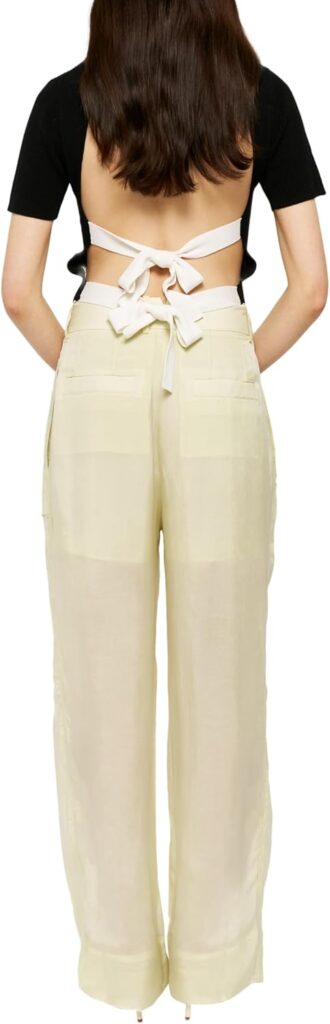 ✨ EUDON CHOI Carmela Hose – Die perfekte Fusion aus Kunst & Komfort 🍋 4 EUDON CHOI Carmela Designerhose mit geradem Bein und aufgesetzten Taschen – Rückansicht