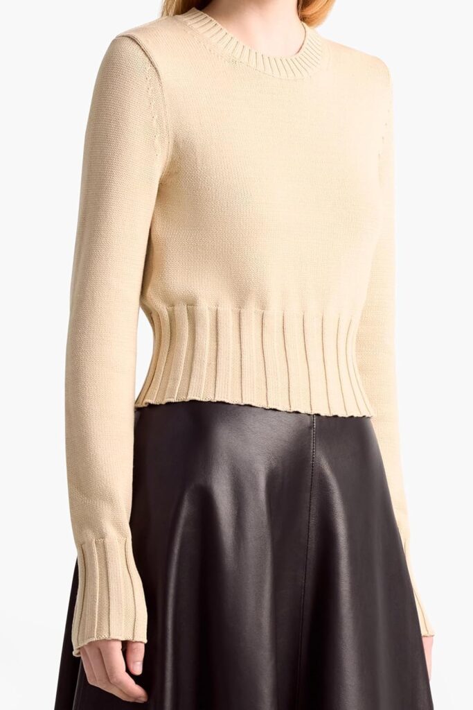 Altuzarra Livvy Sweater – Rückansicht Auf Model In Größe Xs